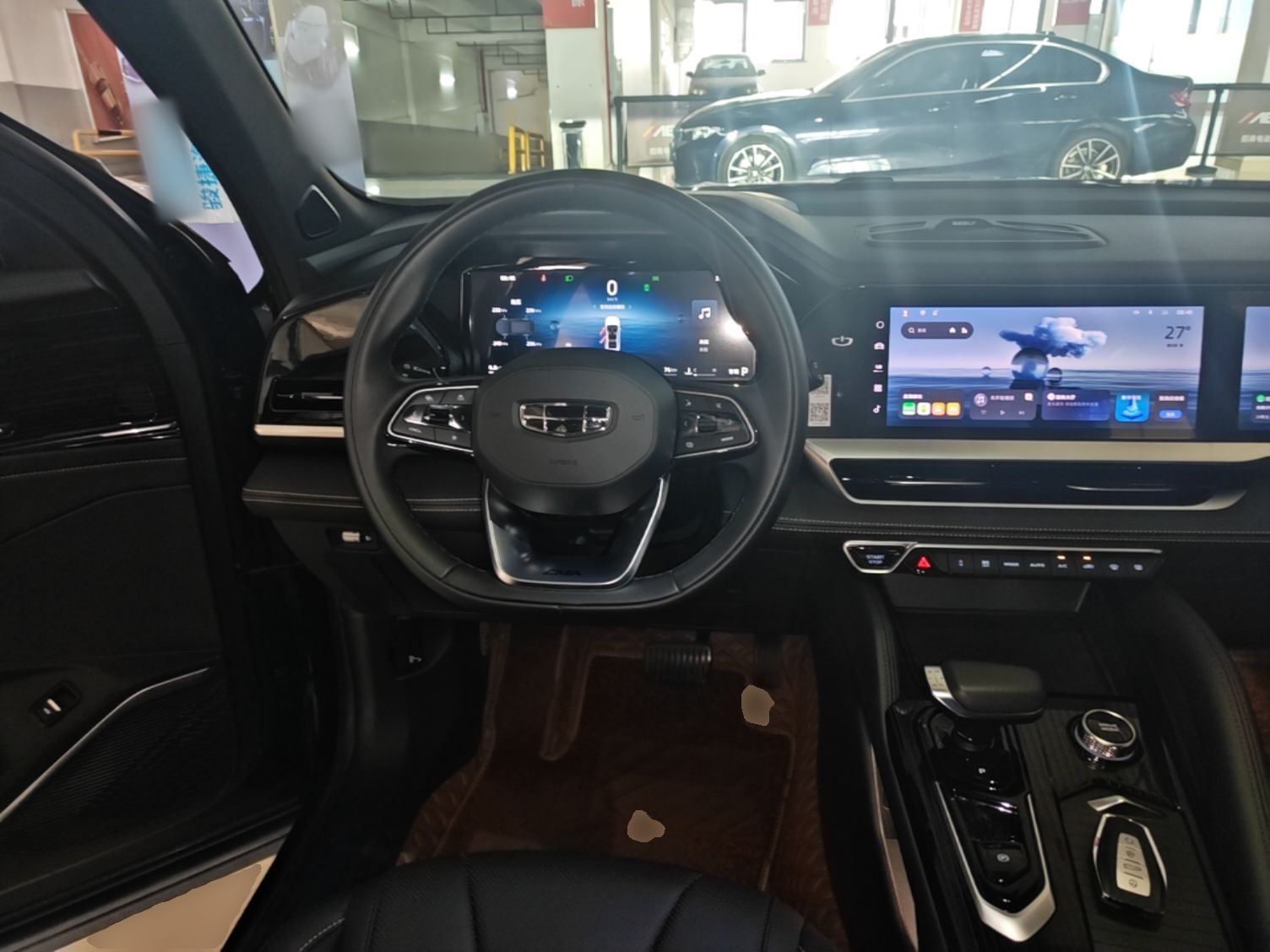 Geely Auto Monjaro L 2024 2.0TD DCT EVO Two-Wheel Drive Long-Range Version — снимка 15