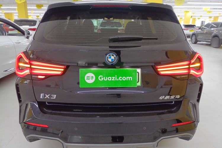 Used BMW iX3 2024 Leading Model