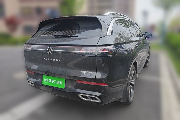 Used Volkswagen Tavendor 2024 380TSI All-Wheel-Drive R-Line Cruise Premium Edition
