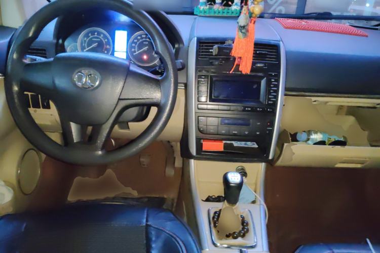 Used BAIC E Series 2013 Sedan 1.5L Manual Lotte Edition