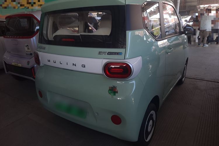Used Wuling Hongguang MINIEV 2024 3rd Generation 215km Youth Edition