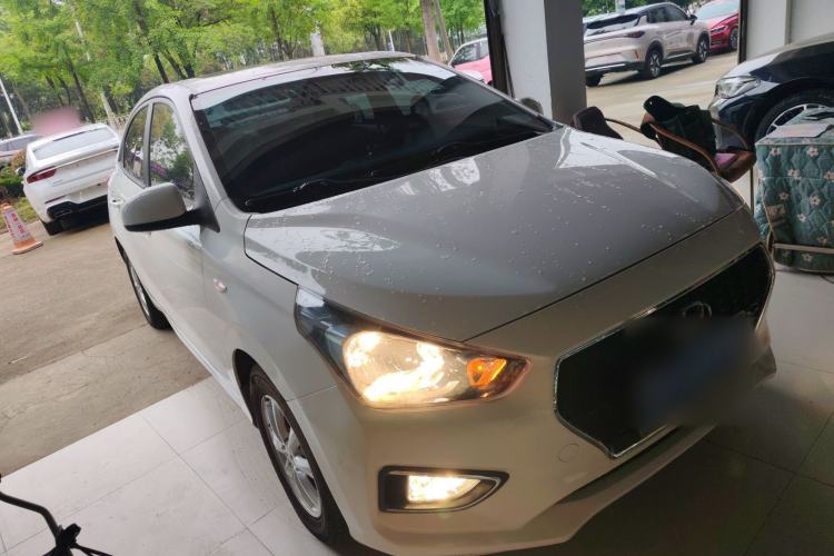 Used Hyundai Verna (older generation) 2017 1.4L Automatic YueXiang Edition China V-standard
