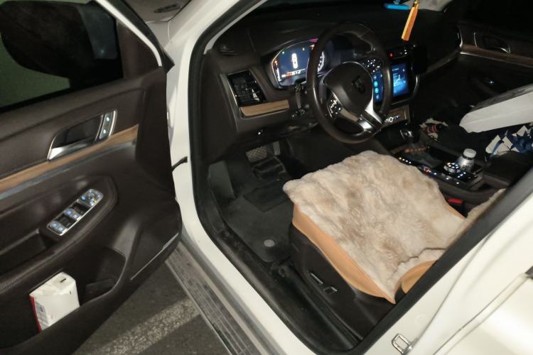 Used Roewe RX8 2019 30T Smart Connectivity Four-Wheel Drive Supreme Flagship Edition