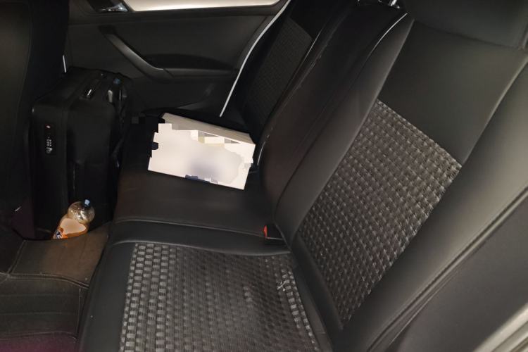 Used Volkswagen Santana 2015 Haval H6 1.6L Automatic Comfort Model