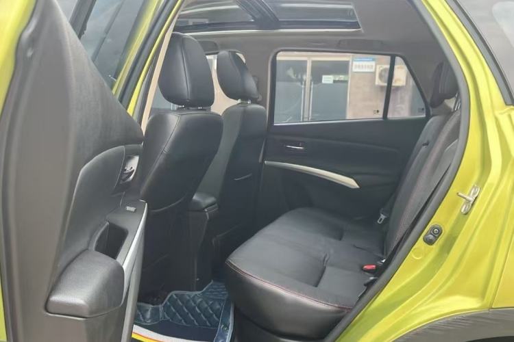 Used Suzuki S-Cross 2014 1.6L CVT Four-Wheel Drive Luxury Version