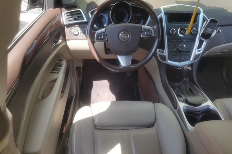 Used Cadillac SRX 2010 3.0L Flagship Edition Steering Wheel