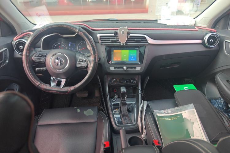 Used MG ZS 2017 1.5L Automatic Luxury Edition Center Console