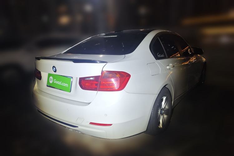 Used BMW 3 Series 2015 320i Luxury Line Stylish Edition
