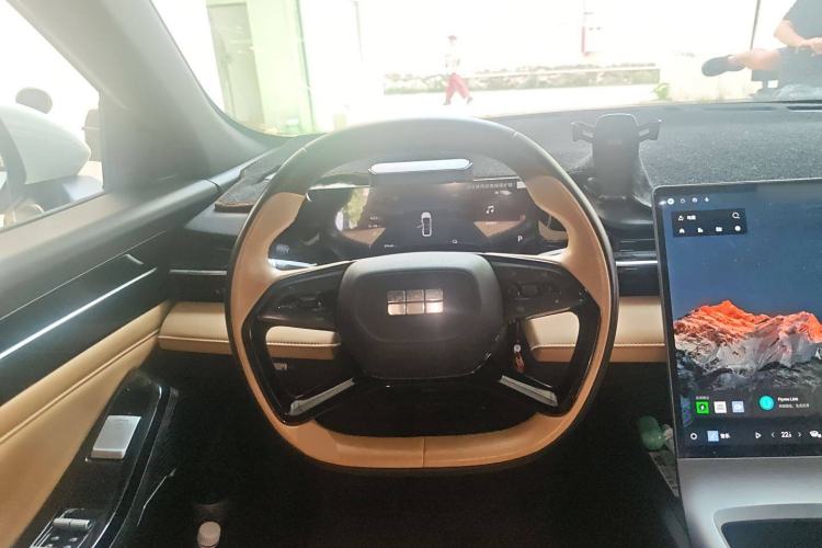 Used Geely Galaxy L6 2023 60km PLUS Steering Wheel