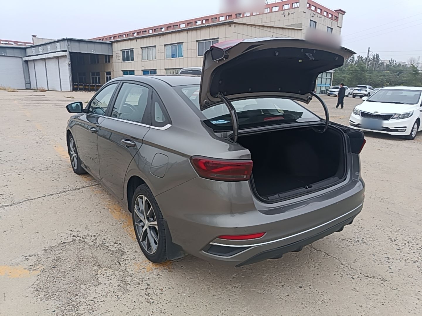 Geely Auto Emgrand 2023 4th Generation Champion Edition 1.5L CVT Prestige Model — снимка 4