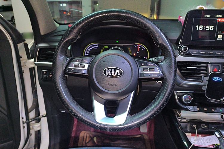 Used Kia Sportage R 2018 2.0L Automatic Smart Luxury Version China V Standard Steering Wheel