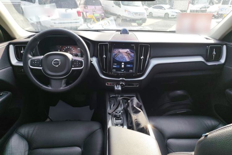 Used Volvo XC60 2020 T5 4x4 Zhiyi Luxury Edition