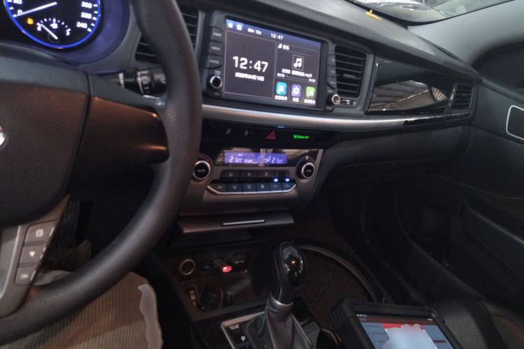 Used Hyundai Mistra 2017 1.8L Automatic Smart GLS China V Standard Center Console