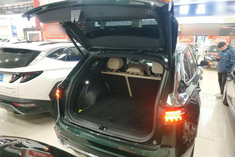 Used Geely Auto Monjaro L 2025 Dongfang Yao 2.0TD Automatic Lanxing Edition
