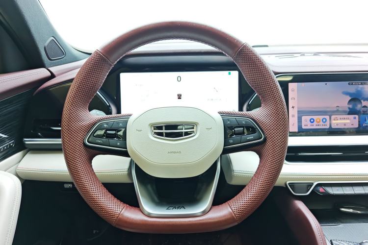 Used Geely Auto Monjaro L 2024 2.0TD High-Power Automatic Two-Wheel Drive Yunqi Version