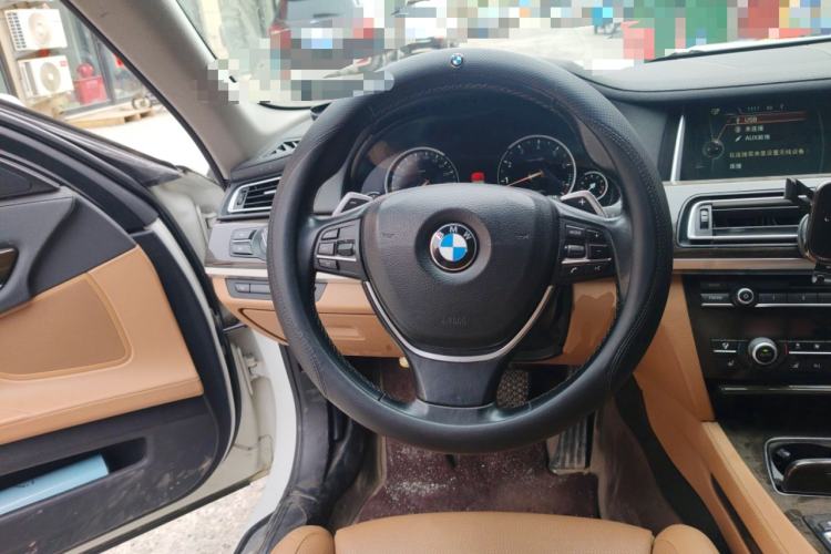 Used BMW 7 Series 2013 740Li Leading Model
