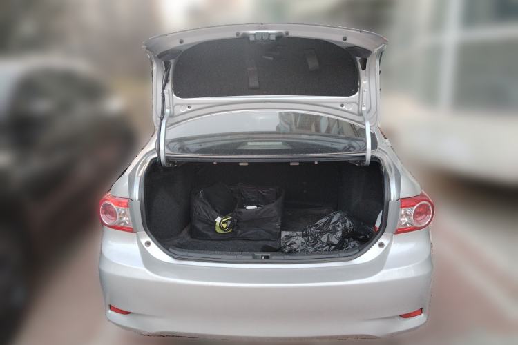 Used Toyota Corolla 2011 Edition Commemorative 1.6L Automatic GL Trunk