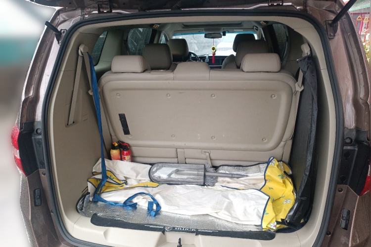 Used Buick GL8 2018 28T Luxury Model China VI Standard
