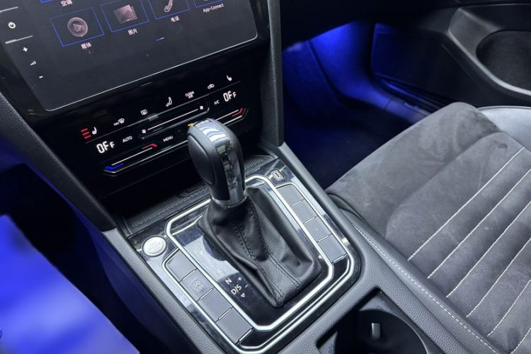 Used Volkswagen Magotan 2020 330TSI DSG Luxury Edition Interior 3