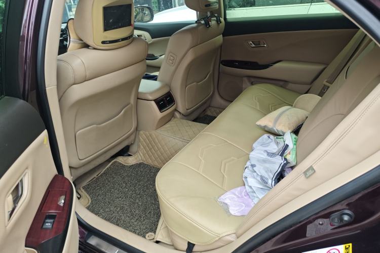 Used Toyota Crown 2010 2.5L Royal Leather Sunroof Edition Left Rear Seat