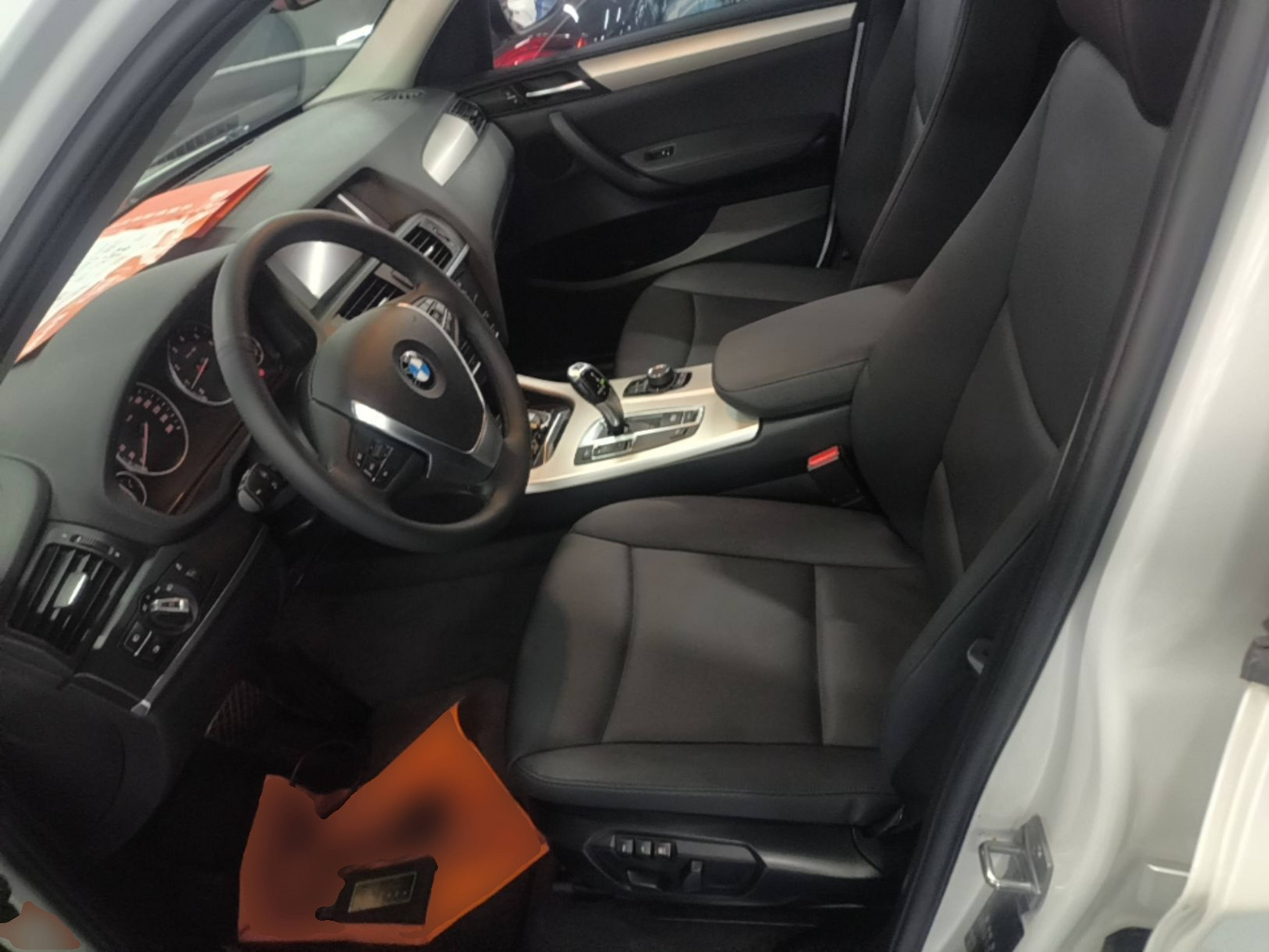 Vordere Reihe im Auto