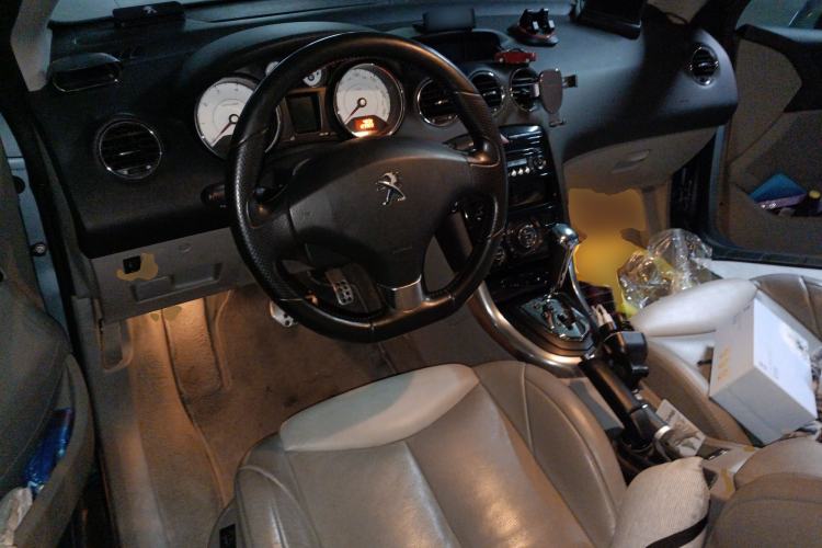 Used Peugeot 308 2012 1.6T CC Fashion Edition
