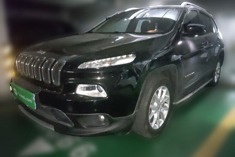 Used Jeep Cherokee 2017 2.0L Superior Edition