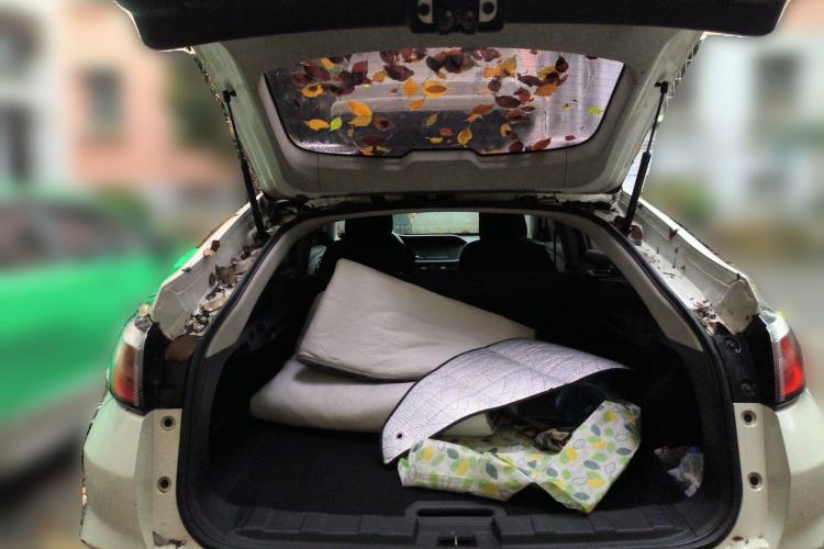 Used Venucia T90 2017 2.0L Manual Fashion Edition Trunk