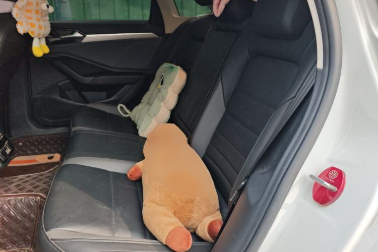 Used Volkswagen Sagitar 2020 200TSI DSG Comfort Version China VI Standard Left Rear Seat