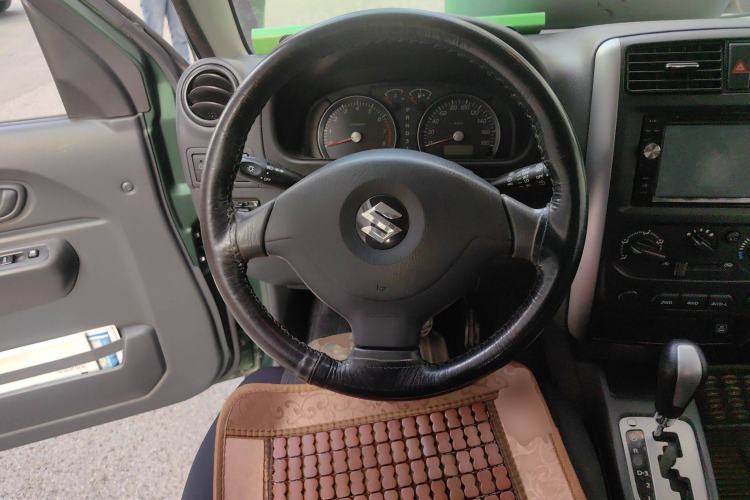 Used Suzuki Jimny 2012 1.3 AT JLX Navigation Edition