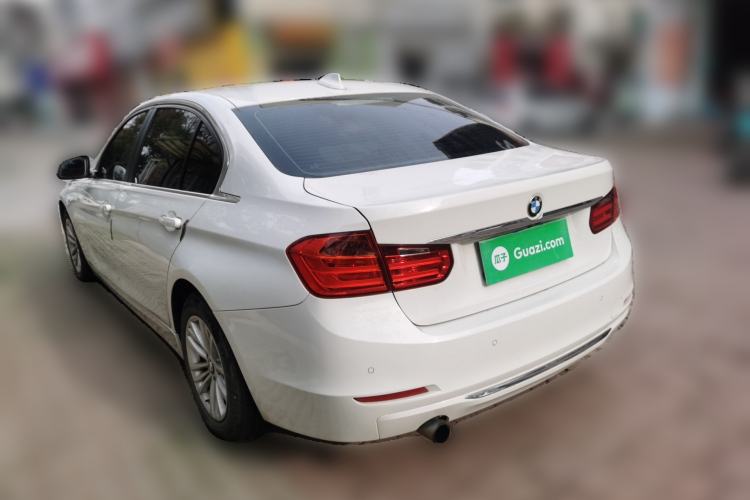 Used BMW 3 Series 2015 316Li Fashion Model
