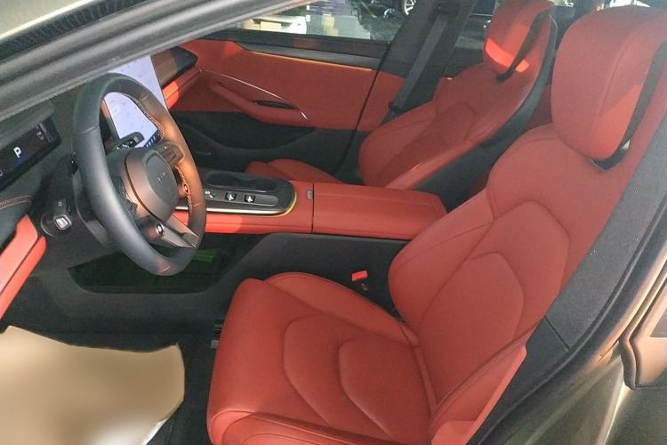 Used Xiaomi Auto SU7 2024 Rear-Drive Long-Range Intelligent Driving Version
