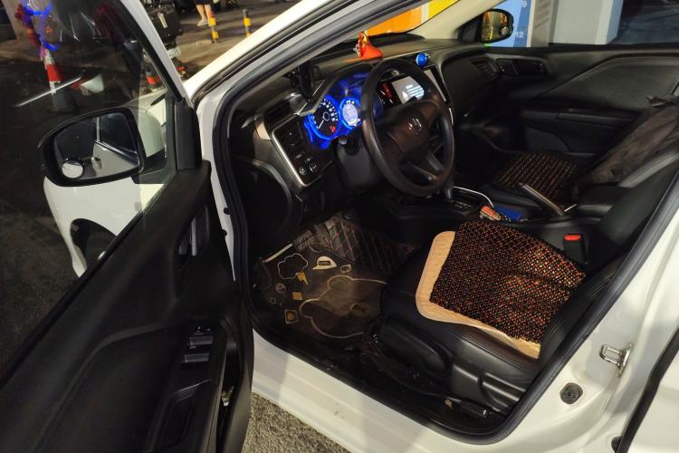 Used Honda City 2017 1.5L CVT Elite Edition Driver Seat