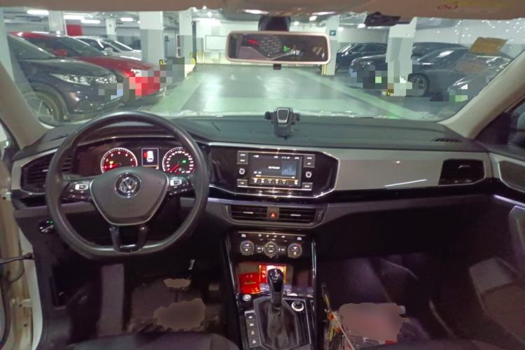 Used Volkswagen Tayron 2019 Teramont Edition 280TSI Two-Wheel Drive Luxury Model China VI Standard Center Console