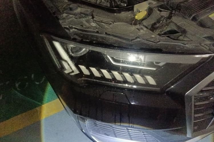 Used Audi Q7 2021 45 TFSI quattro S line Sport model