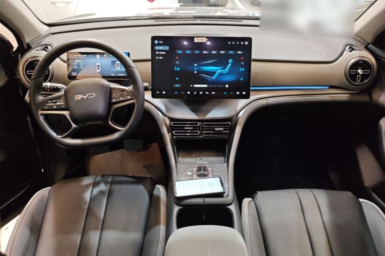Used BYD Sealion 05 DM-i 2025 DM-i Smart Drive 115KM Flagship Model Center Console