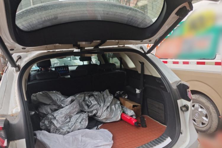 Used BYD Tang 2018 2.0T Automatic SmartConnect Prestige 7-Seater China V Standard