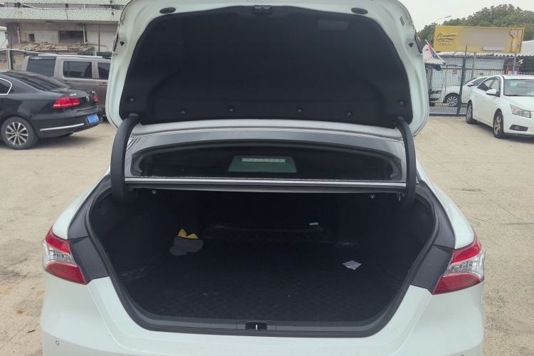 Used Toyota Camry 2019 2.0G Luxury Edition China VI Standard