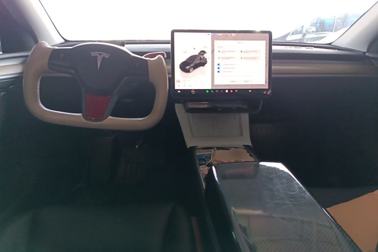 Used Tesla Model Y 2022 Revised Version Rear-Wheel Drive Center Console