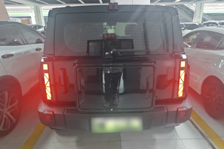 Used iCAR 03 2024 501km Four-wheel Drive Long-Range Advanced Version Rear