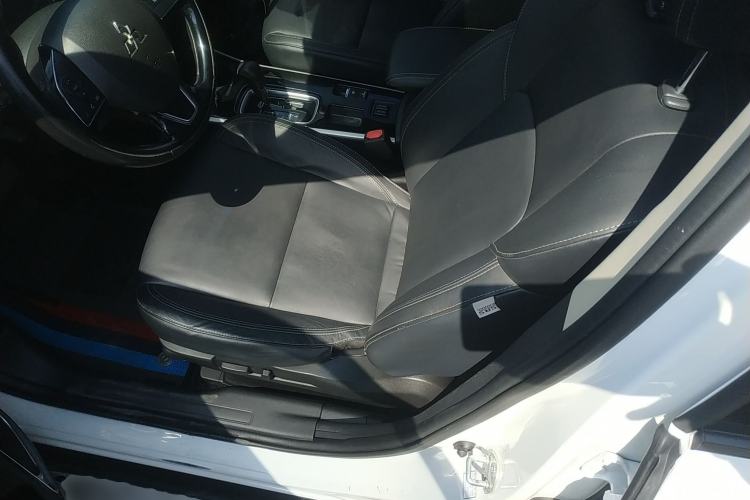 Used Mitsubishi Outlander 2019 2.0L Two-Wheel Drive Comfort Edition 5 Seats China V Standard
