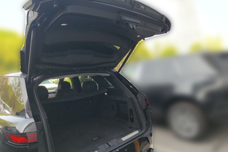 Used Land Rover Range Sport 2024 400PS Dynamic HSE Trunk