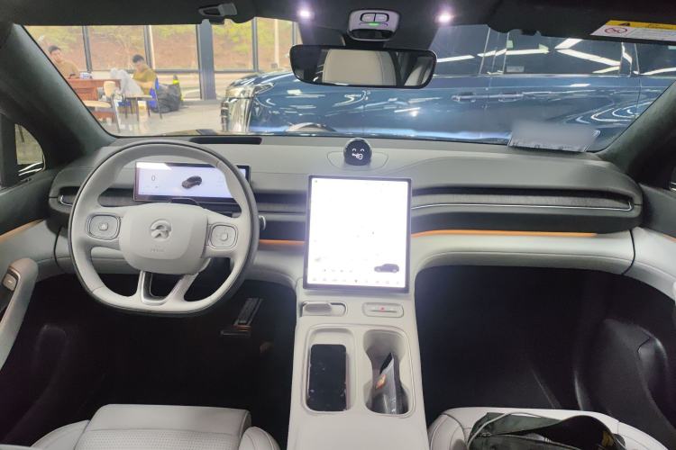 Used Nio ES6 2024 75 kWh
