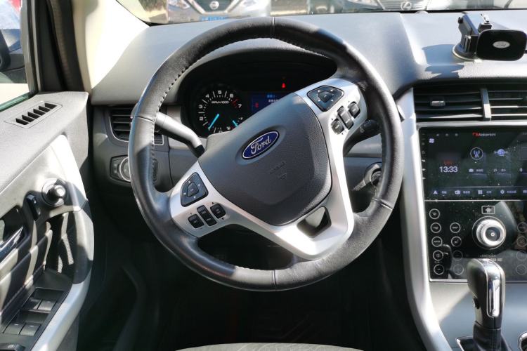 Used Ford Edge 2012 2.0T Elite Sunroof Edition Steering Wheel