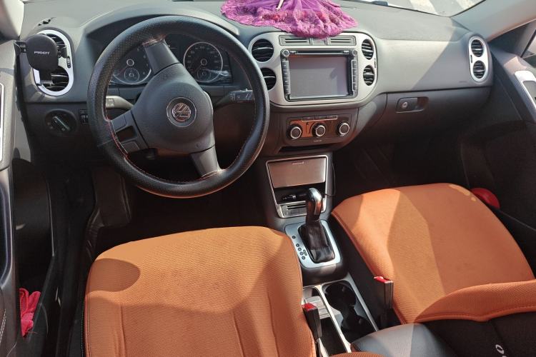 Used Volkswagen Tiguan L 2016 300TSI Automatic Two-Wheel Drive Trend Edition