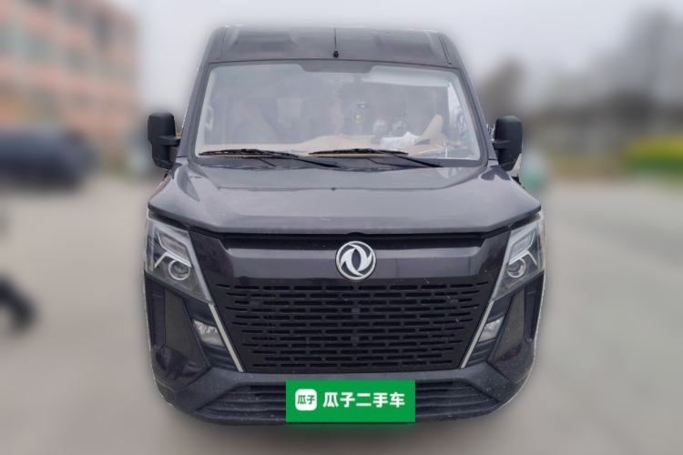 Used Dongfeng Yufeng 2023 V9+ 2.0T Manual Front-Drive Multi-Function Short-Chassis Mid-Height 5/6-Seater Front