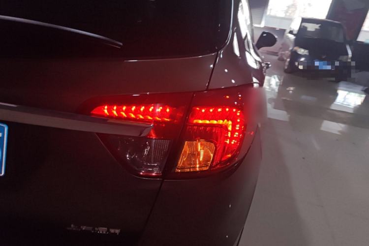 Used Buick Envision 2017 28T Four-Wheel Drive Elite Model
