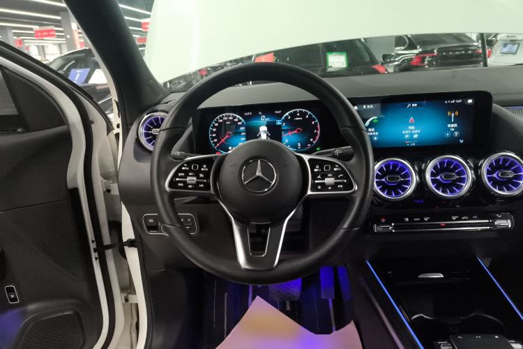 Used Mercedes-Benz GLA 2022 GLA 200 Steering Wheel