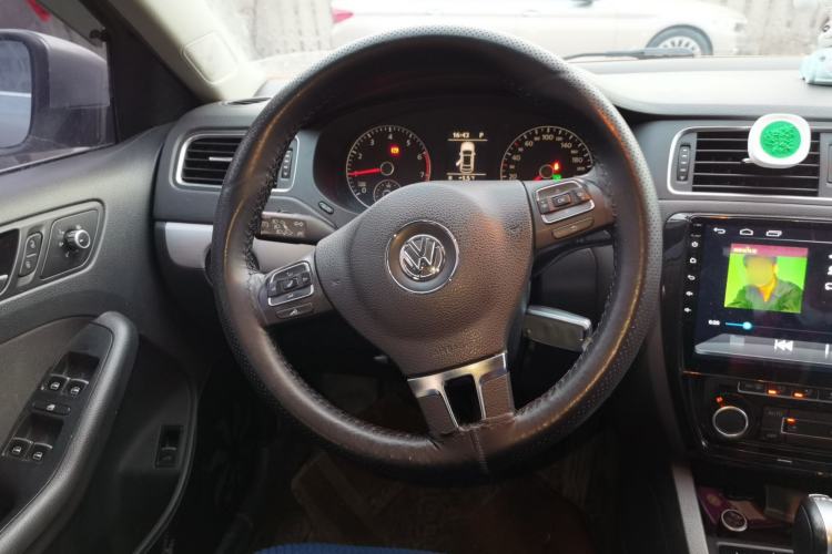 Used Volkswagen Sagitar 2014 1.4TSI Automatic Luxury Model
