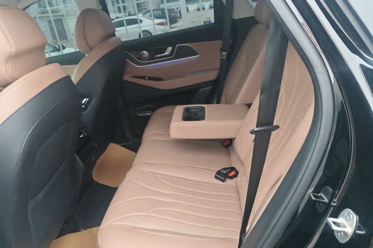 Used Chery Tiggo 8 L 2025 Model 2.0T Two-Wheel Drive Changhong Edition—5 Seaters
